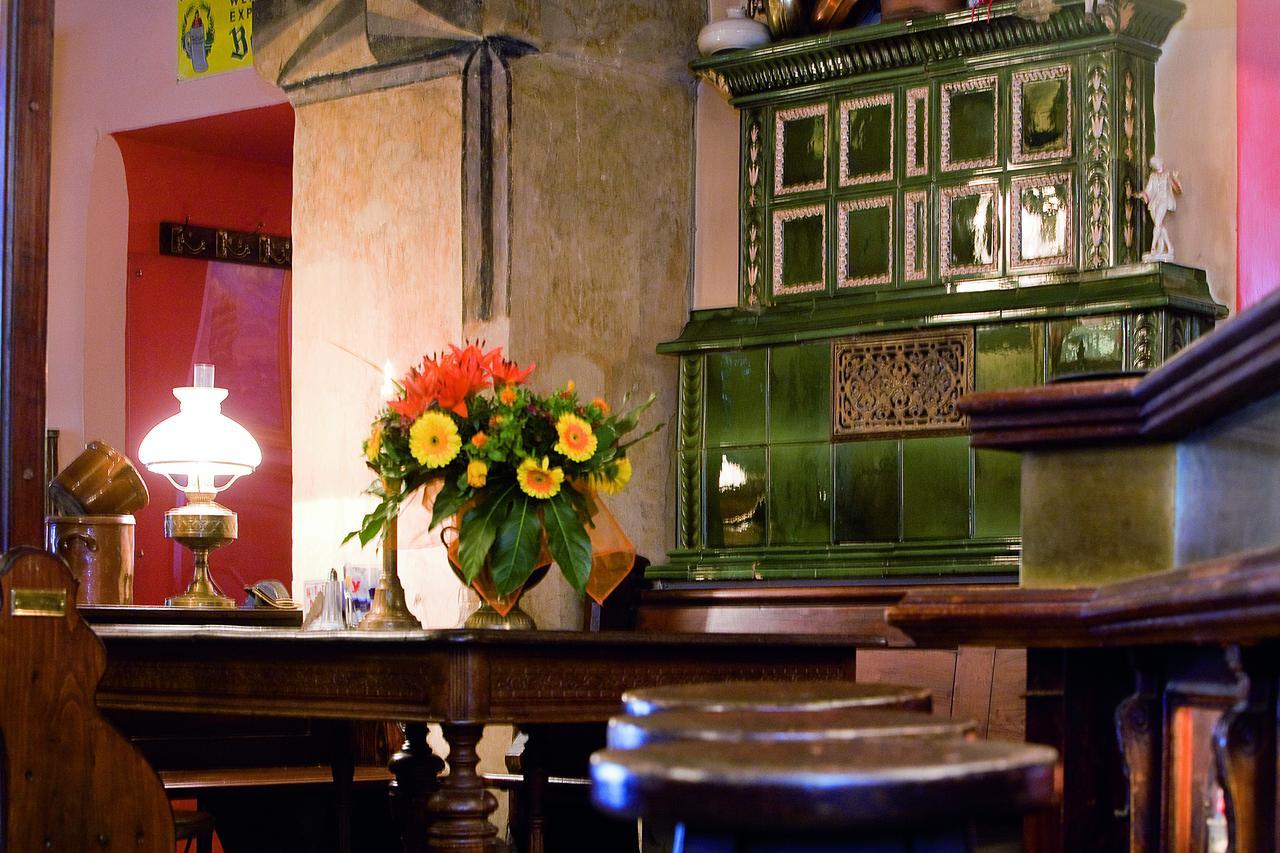 Restaurant Dicker Mann Hotel Zum Blauen Krebs Regensburg Kültér fotó